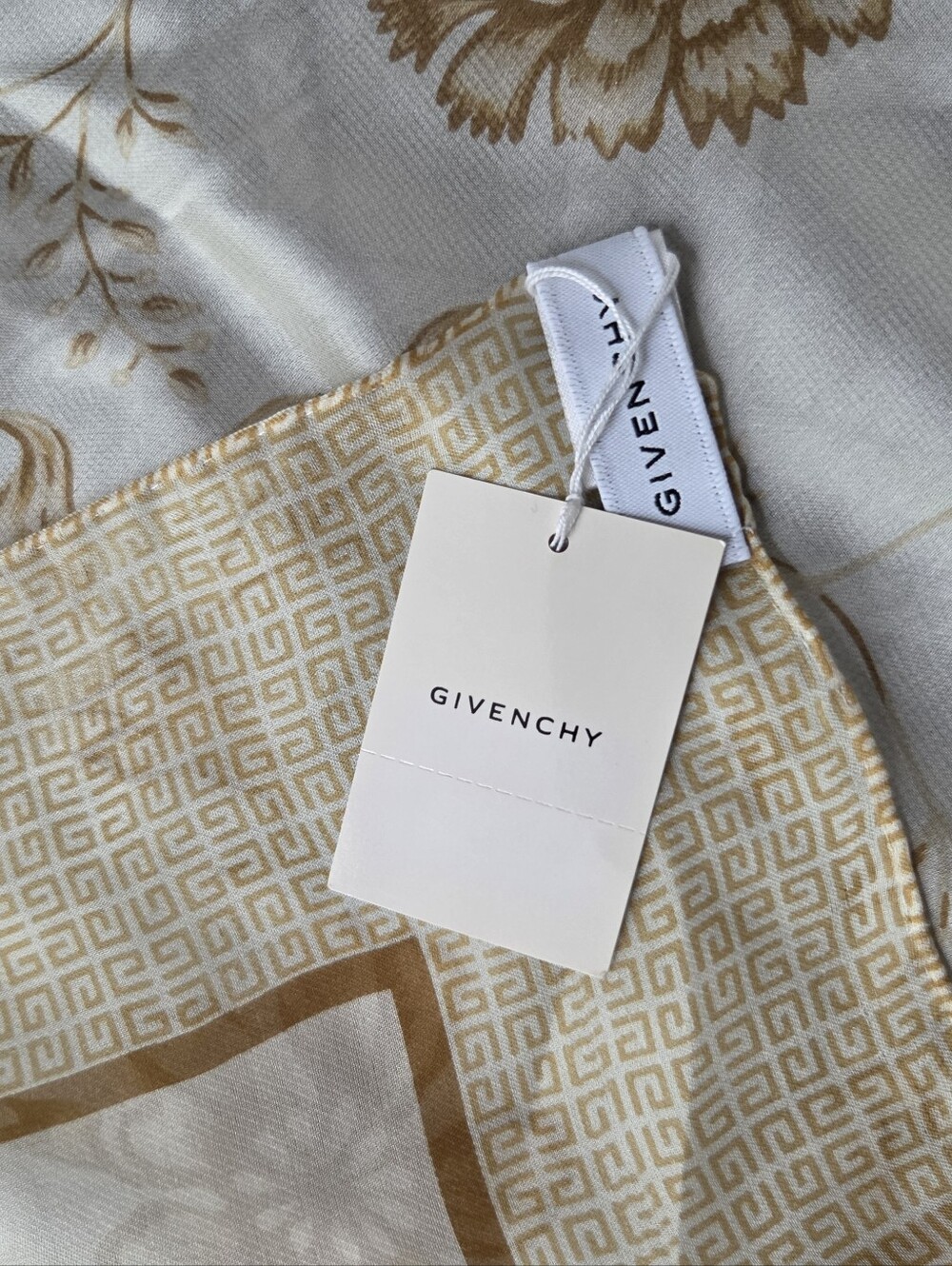 Givenchy Cream & Beige Geometric Silk Scarf Gorgeous Nwt